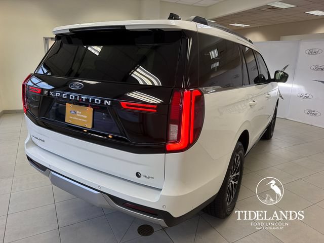 Certified 2025 Ford Expedition Platinum AWD/4WD image 9