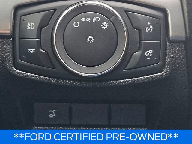 Certified 2019 Ford Explorer XLT w/ Equipment Group 202A FWD image 30