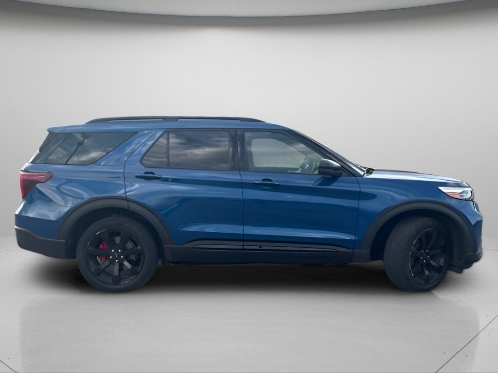 Certified 2020 Ford Explorer ST w/ ST Street Pack AWD/4WD image 3