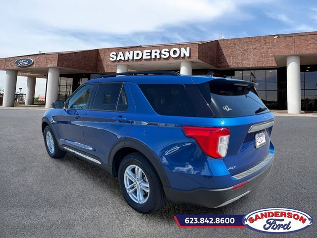 Certified 2022 Ford Explorer XLT w/ Equipment Group 202A RWD image 5