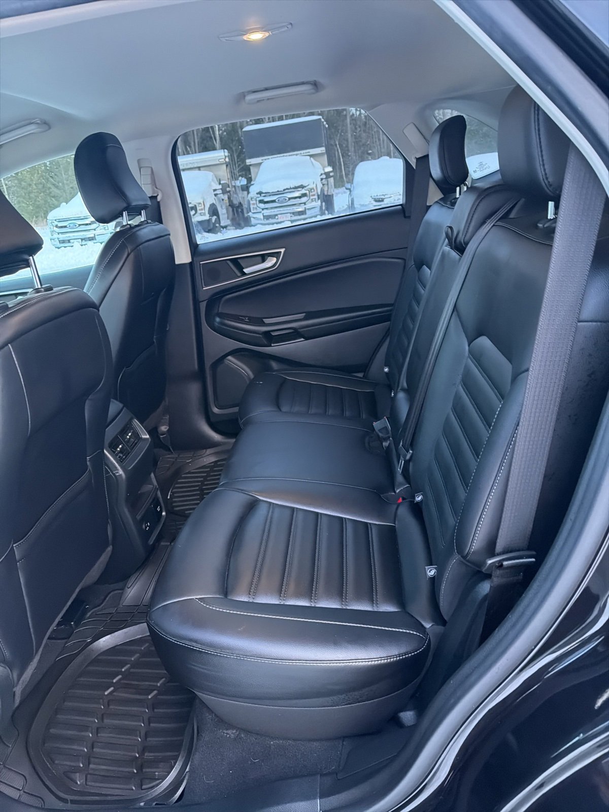 Certified 2022 Ford Edge SEL w/ Convenience Package image 12