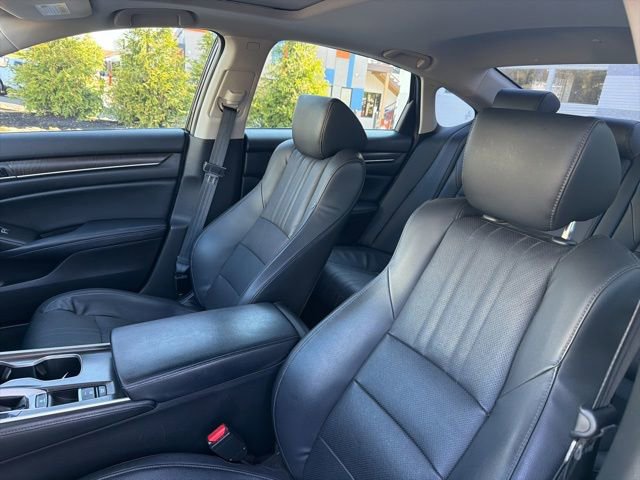 Used 2018 Honda Accord EX-L image 17