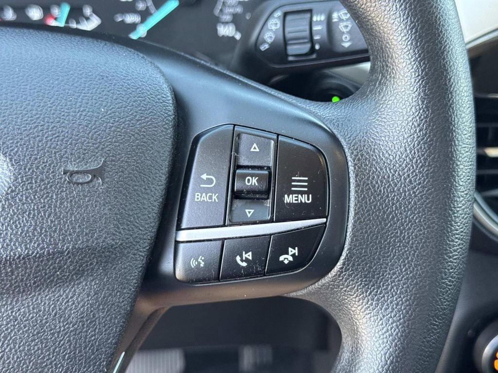 Certified 2022 Ford Escape SE image 11
