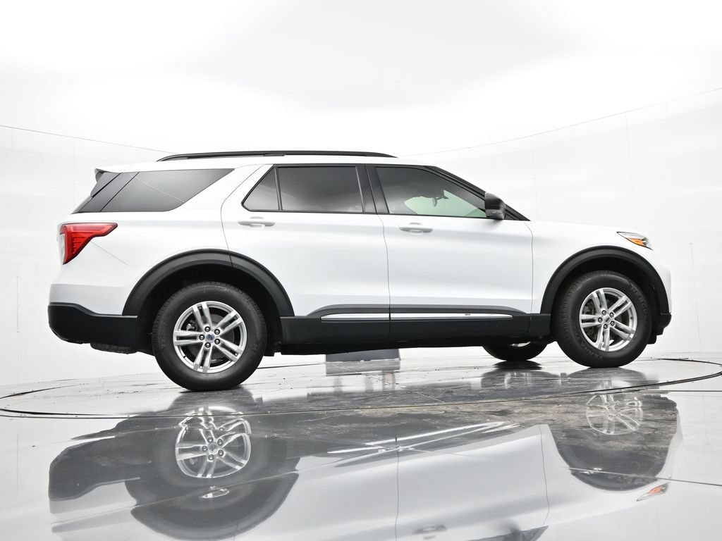 Certified 2022 Ford Explorer XLT AWD/4WD image 28