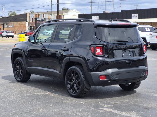 Used 2023 Jeep Renegade Altitude w/ Convenience Group I AWD/4WD image 5