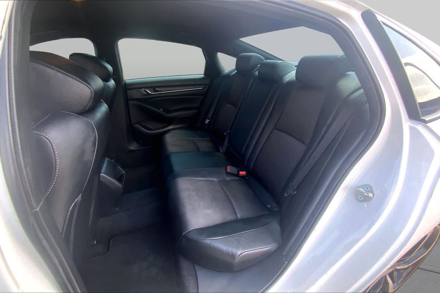 Used 2020 Honda Accord Sport image 21