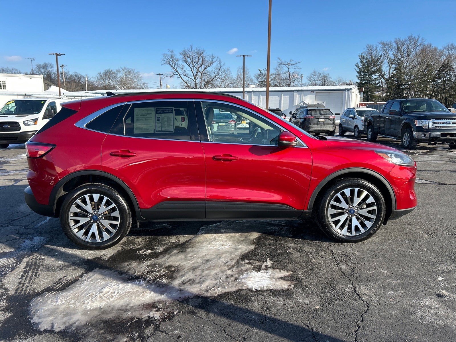 Certified 2020 Ford Escape Titanium image 17