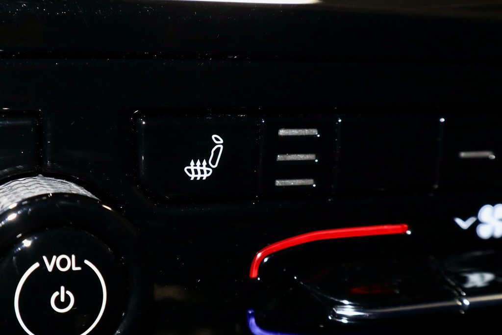 Used 2024 Jeep Grand Cherokee Altitude image 11