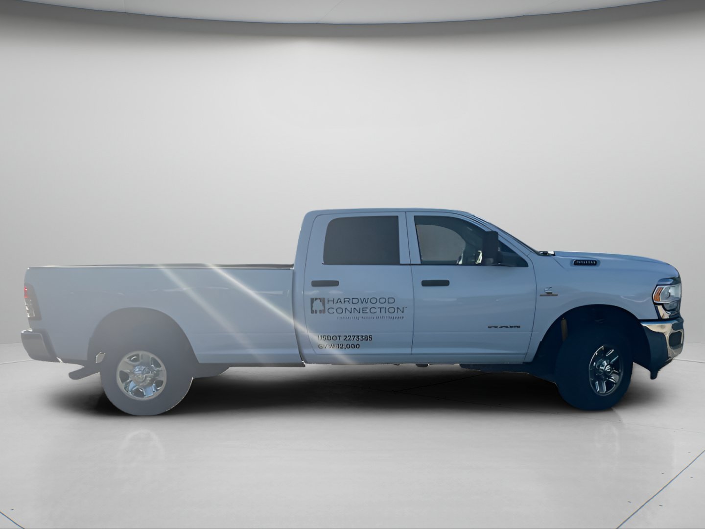 Used 2020 RAM 3500 Tradesman AWD/4WD image 3