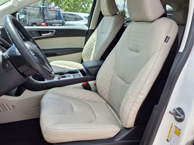 Certified 2024 Ford Edge Titanium AWD/4WD image 4