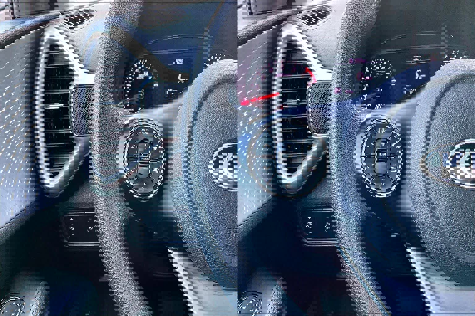 Used 2020 Kia Soul LX image 24