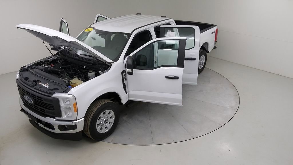 Certified 2023 Ford F250 XL w/ XL Chrome Package image 55