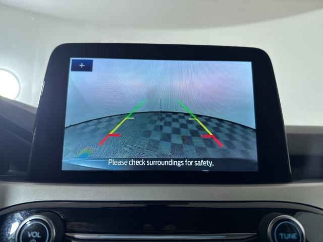 Certified 2022 Ford Escape SE w/ Cold Weather Package image 19