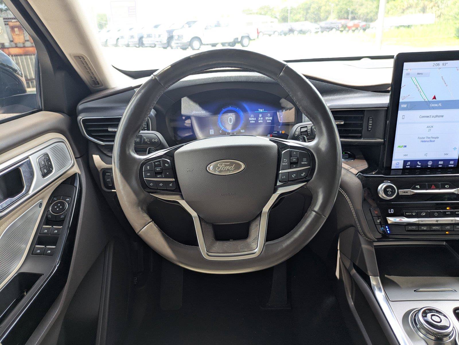 Certified 2021 Ford Explorer Platinum w/ Equipment Group 601A AWD/4WD image 19