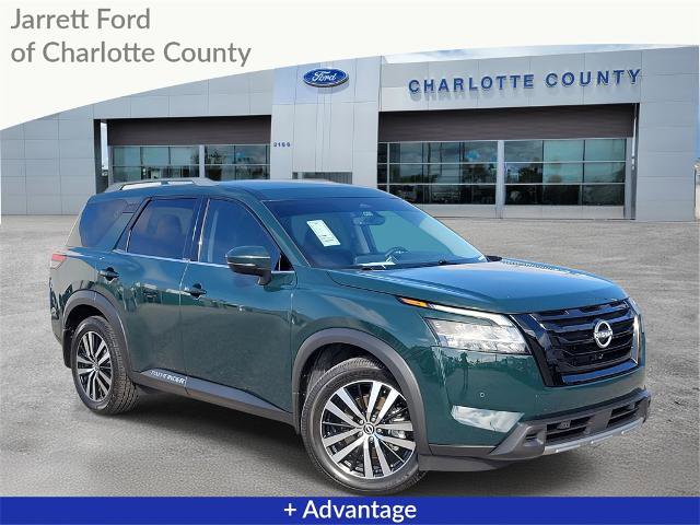 Used 2024 Nissan Pathfinder SL