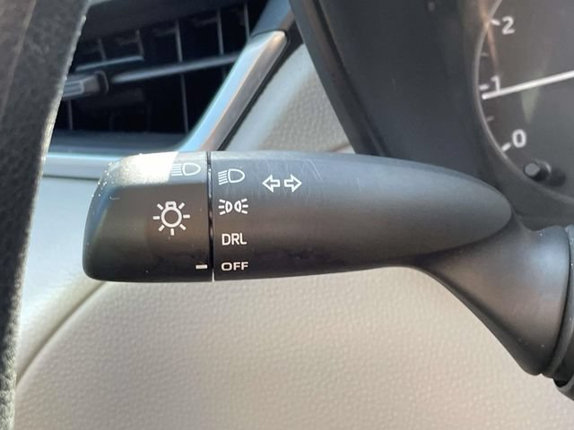 Used 2024 Toyota Corolla Cross L FWD image 21