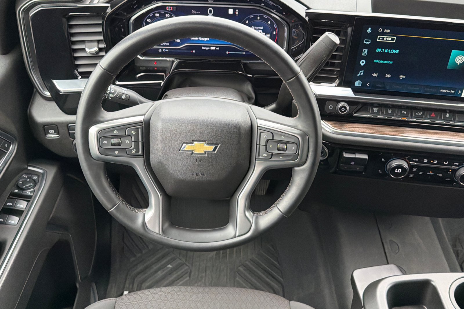 Used 2025 Chevrolet Silverado 2500 LT w/ All Star Edition AWD/4WD image 15