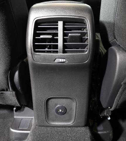 Certified 2025 Ford Escape Active w/ Active Premium Tech Pack image 30