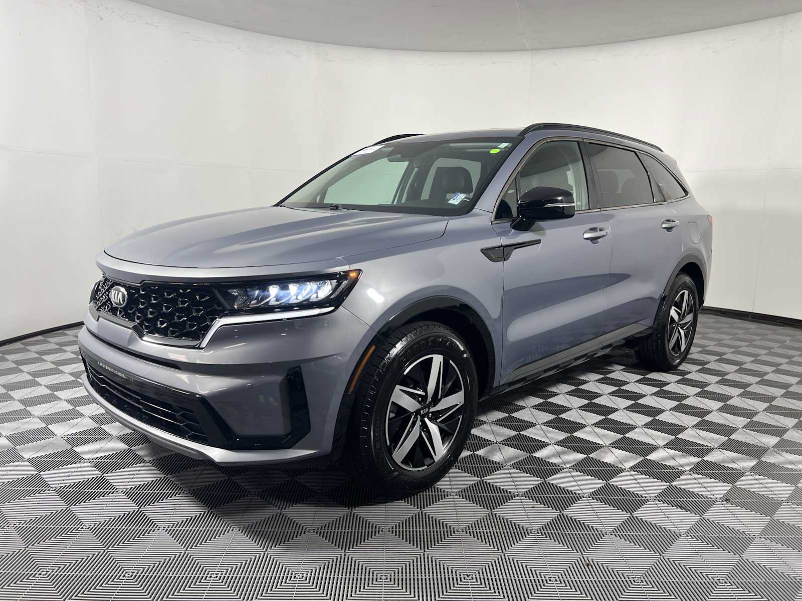 Used 2021 Kia Sorento S FWD image 5