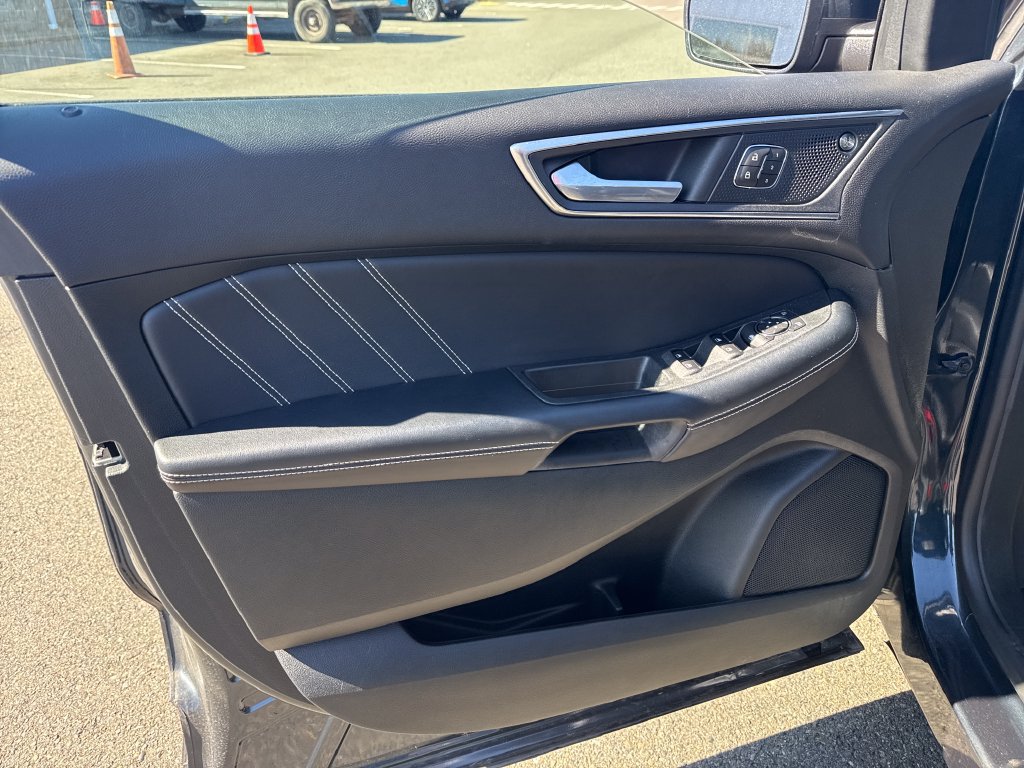 Certified 2022 Ford Edge ST AWD/4WD image 17