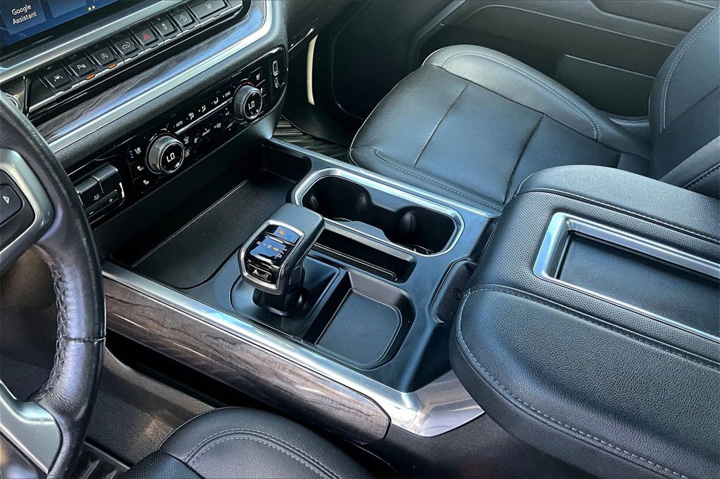 Used 2022 Chevrolet Silverado 1500 LTZ w/ Z71 Off-Road Package image 15