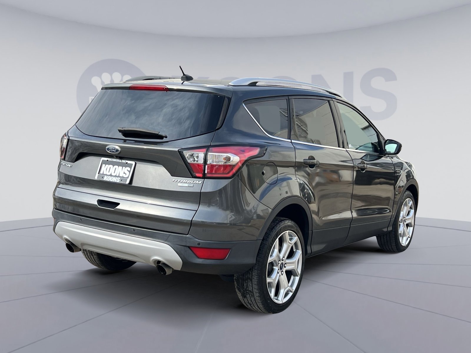 Certified 2017 Ford Escape Titanium image 5
