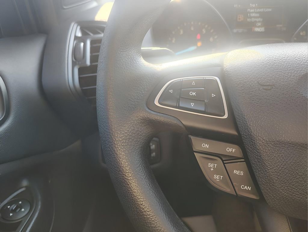Certified 2018 Ford Escape SE image 17