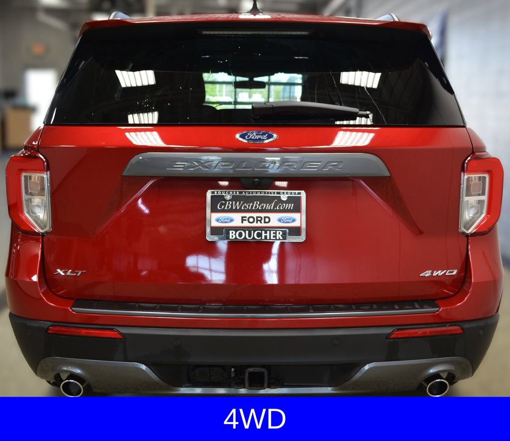 Certified 2023 Ford Explorer XLT w/ Equipment Group 202A AWD/4WD image 5