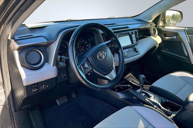 Used 2018 Toyota RAV4 XLE image 20