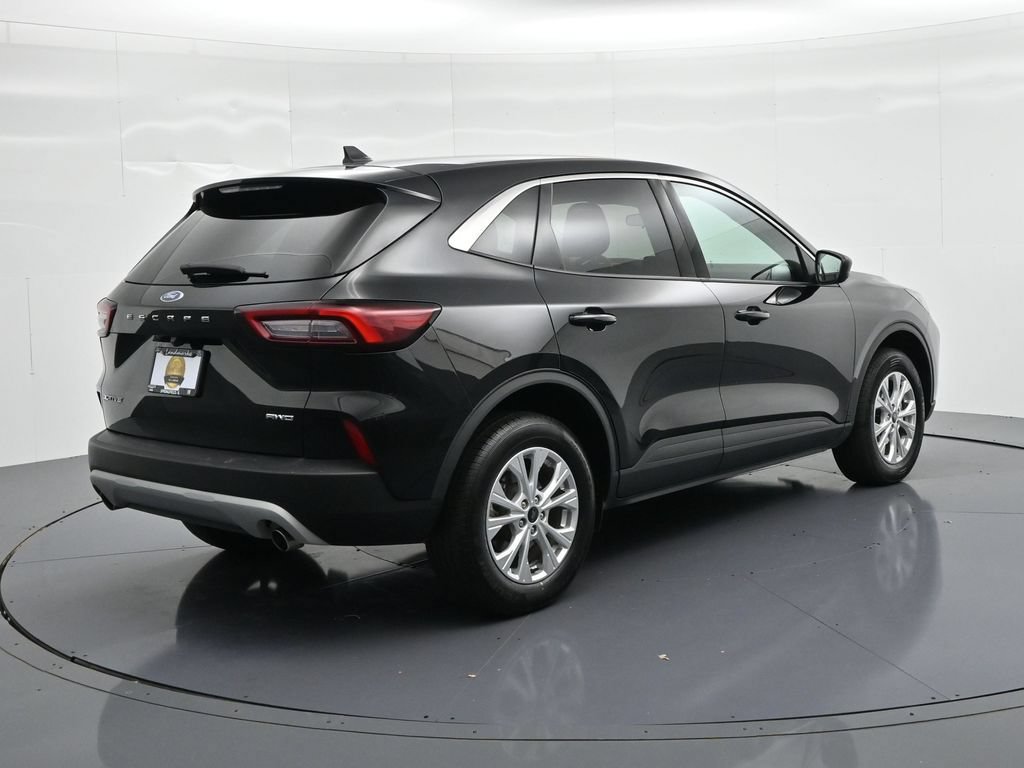 Certified 2024 Ford Escape Active AWD/4WD image 6