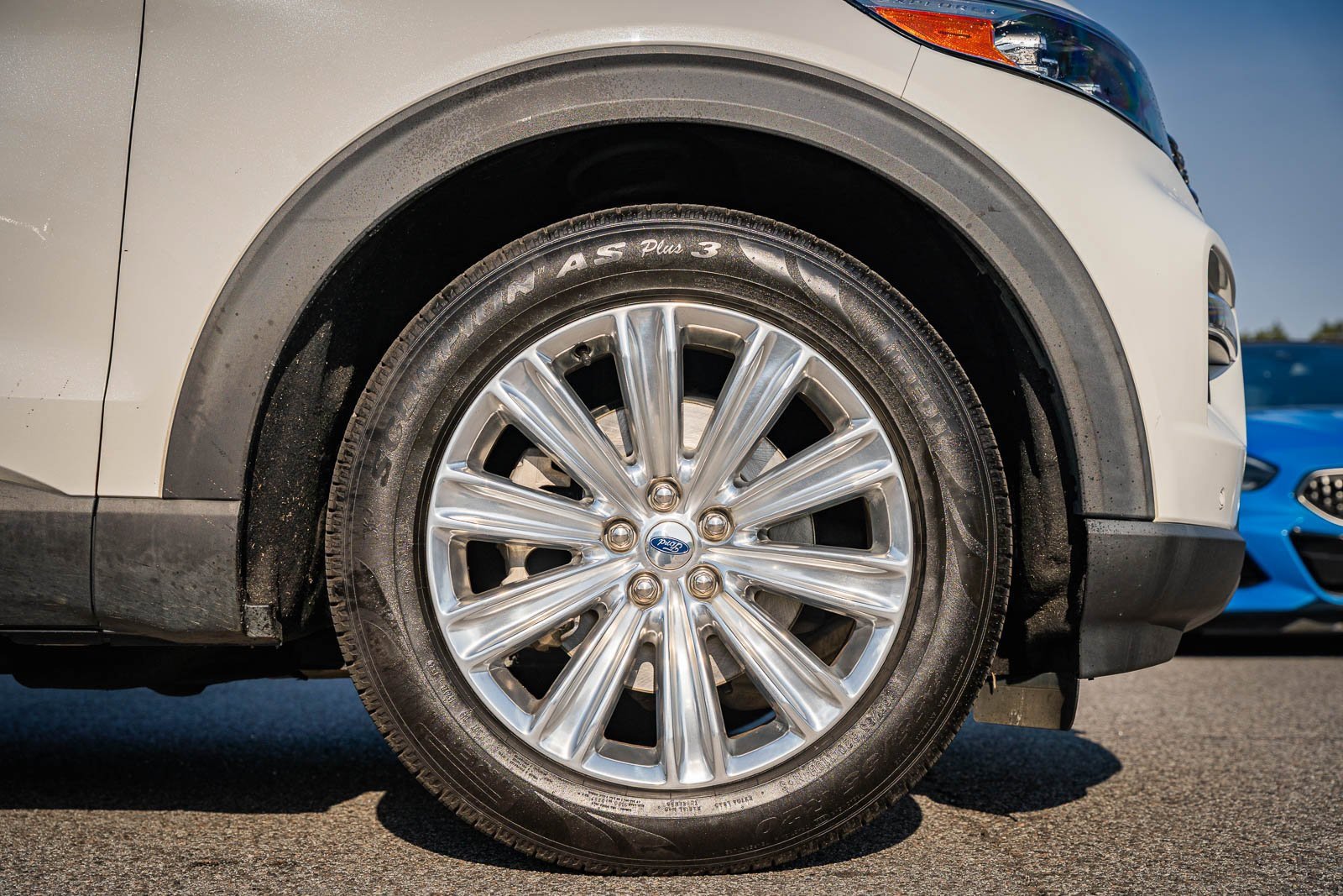 Certified 2020 Ford Explorer Limited image 11