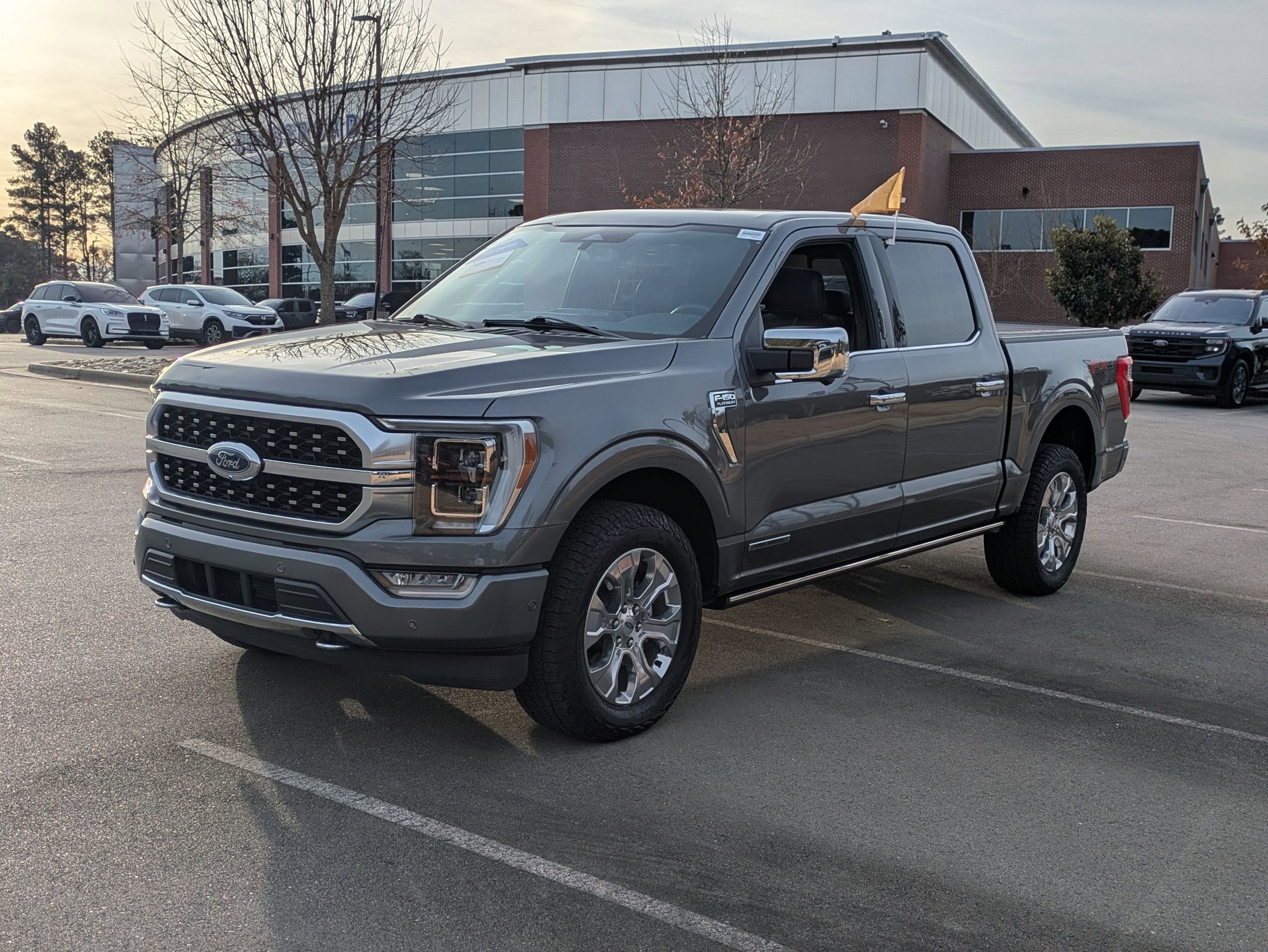 Certified 2022 Ford F150 Platinum w/ Equipment Group 701A High image 8