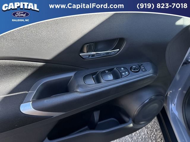 Used 2022 Nissan Kicks SV image 20