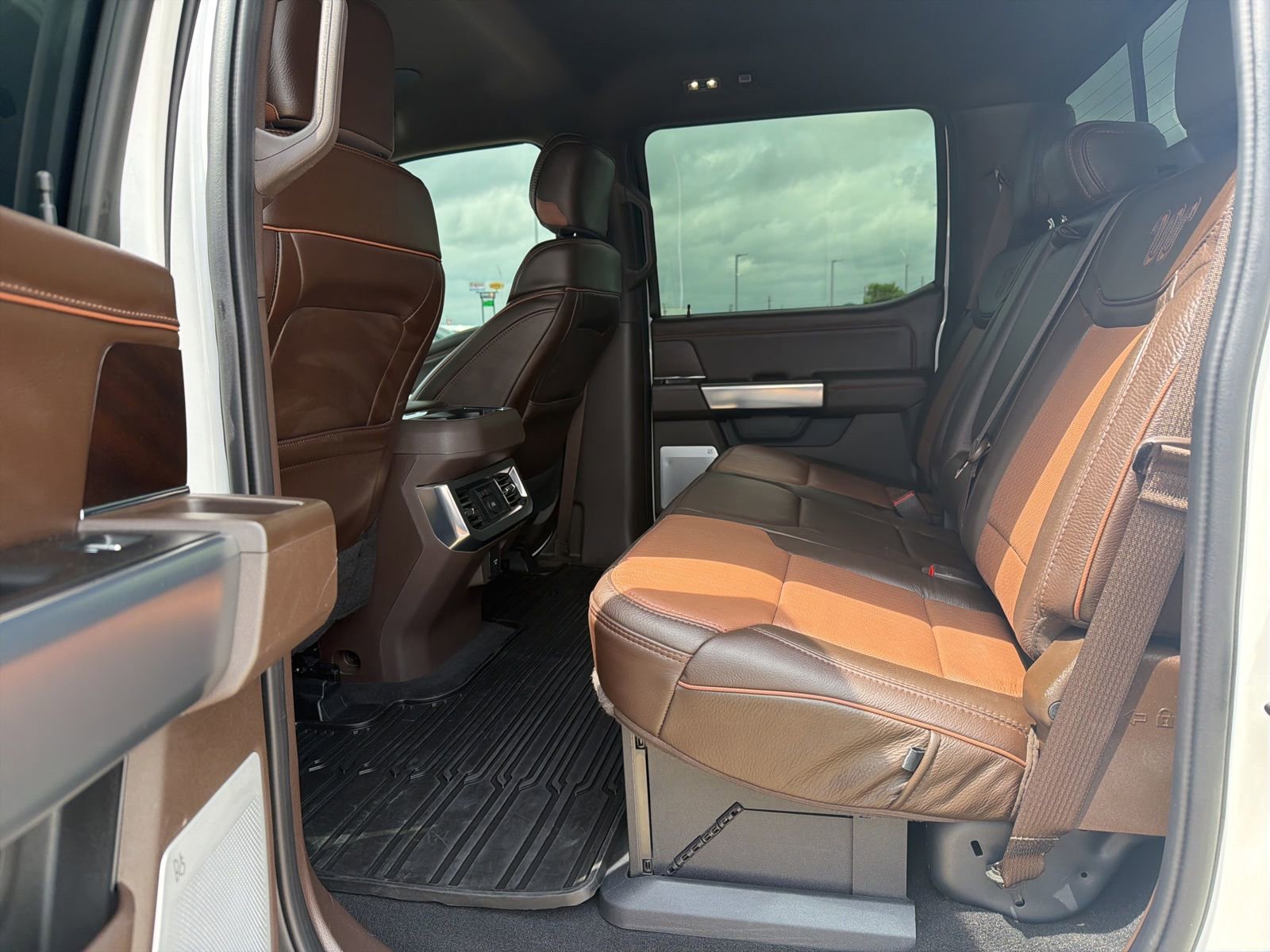 Certified 2025 Ford F450 King Ranch w/ Chrome Package AWD/4WD image 26