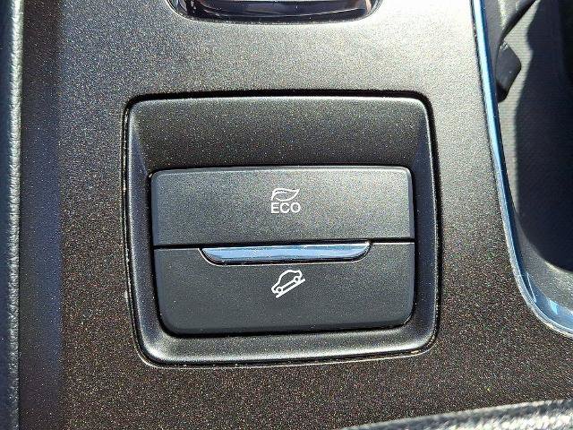 Certified 2018 Ford Fusion S FWD image 25