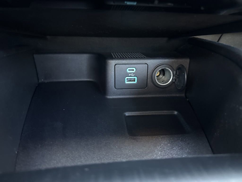 Certified 2023 Ford Escape ST-Line w/ Tech Pack #1 image 33