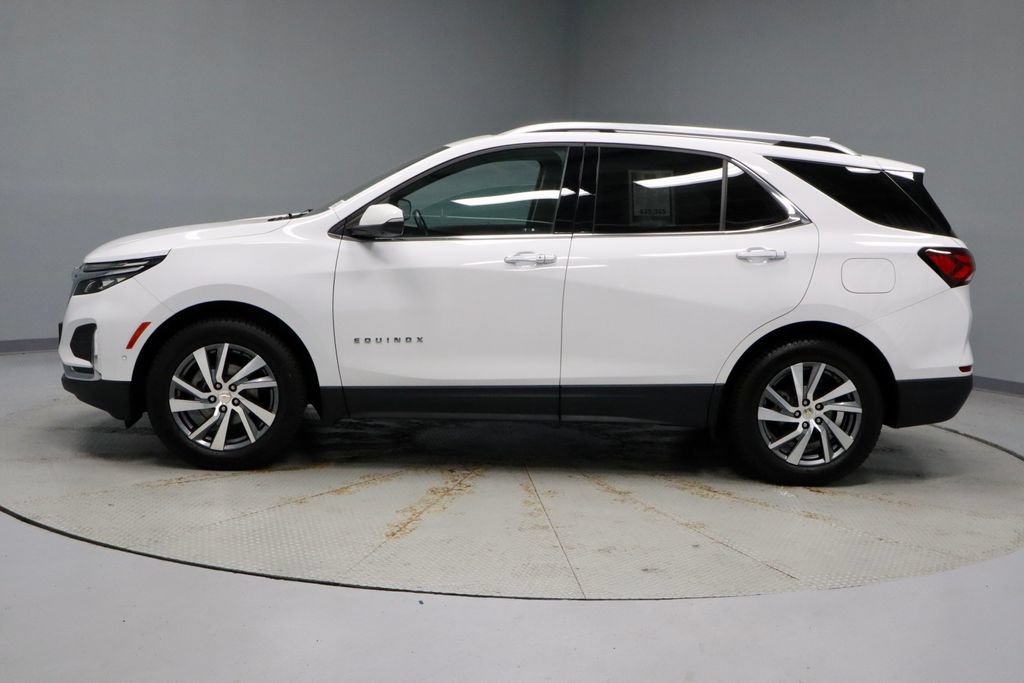 Used 2022 Chevrolet Equinox Premier AWD/4WD image 9