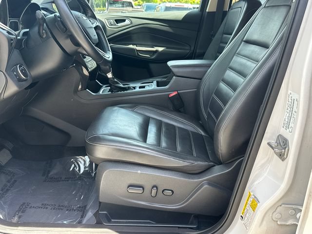 Certified 2017 Ford Escape Titanium AWD/4WD image 10
