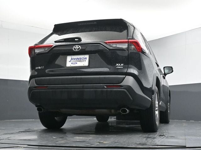 Used 2023 Toyota RAV4 XLE AWD/4WD image 33