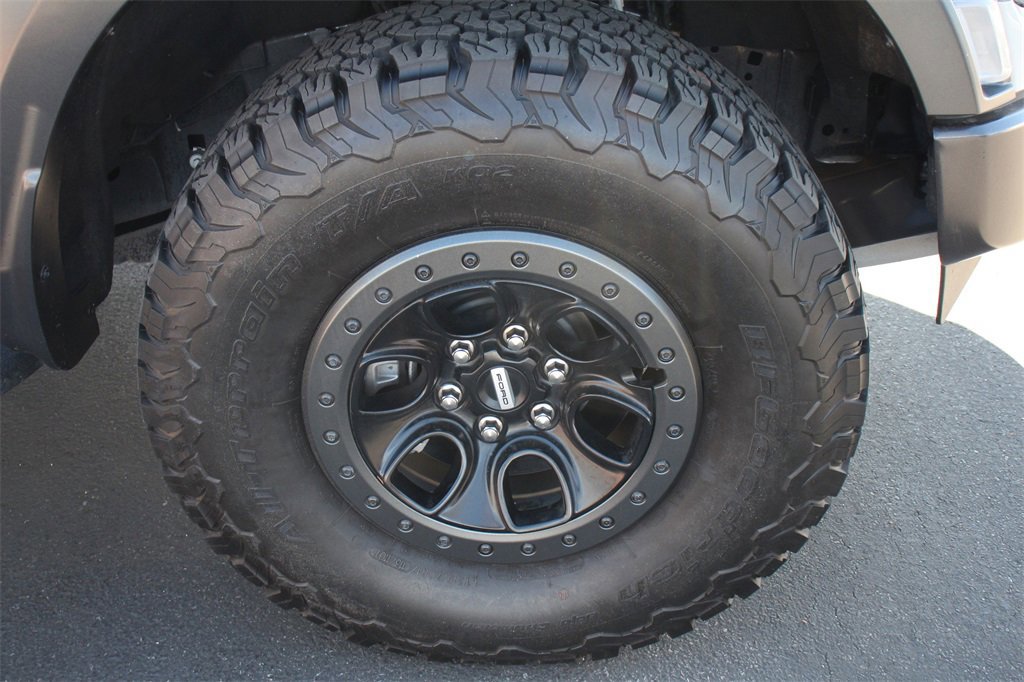 Certified 2023 Ford F150 Raptor w/ Raptor Carbon Fiber Package image 14