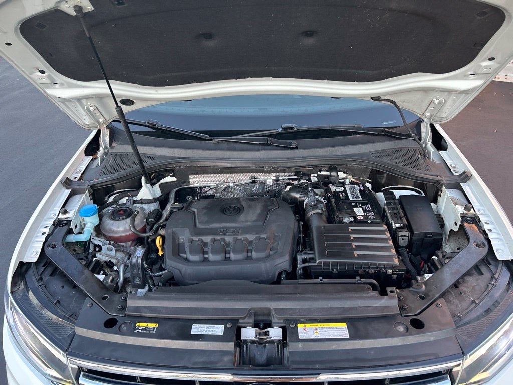 Used 2023 Volkswagen Tiguan SE AWD/4WD image 22