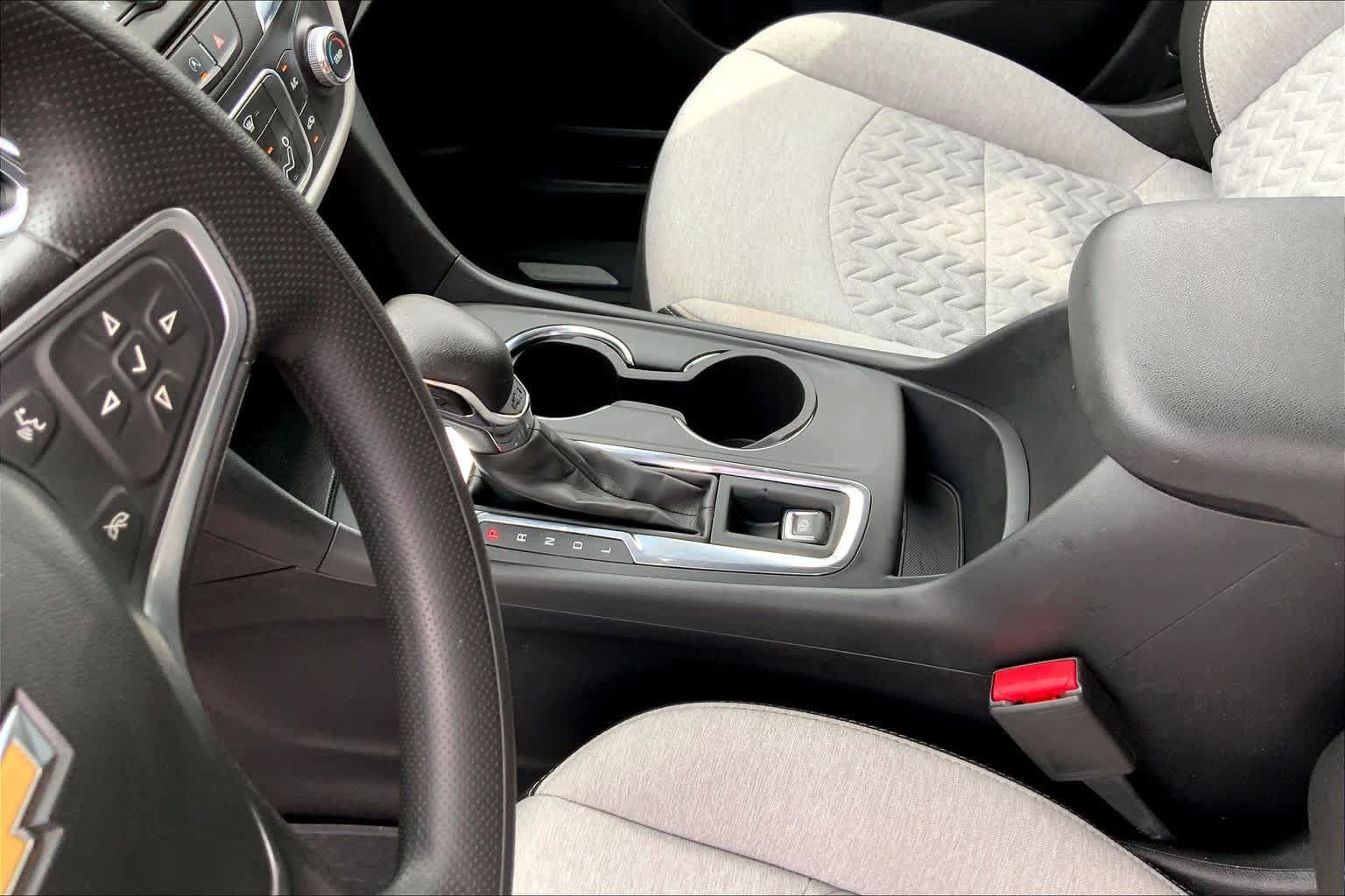 Used 2023 Chevrolet Equinox LS w/ LS Convenience Package FWD image 17