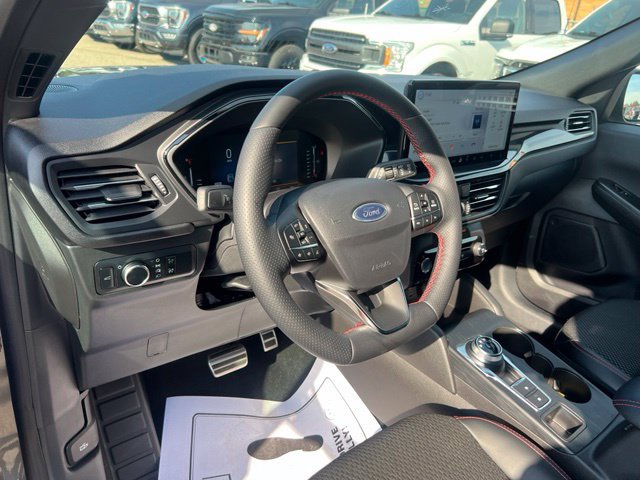 Certified 2024 Ford Escape ST-Line w/ Tech Pack #1 AWD/4WD image 7