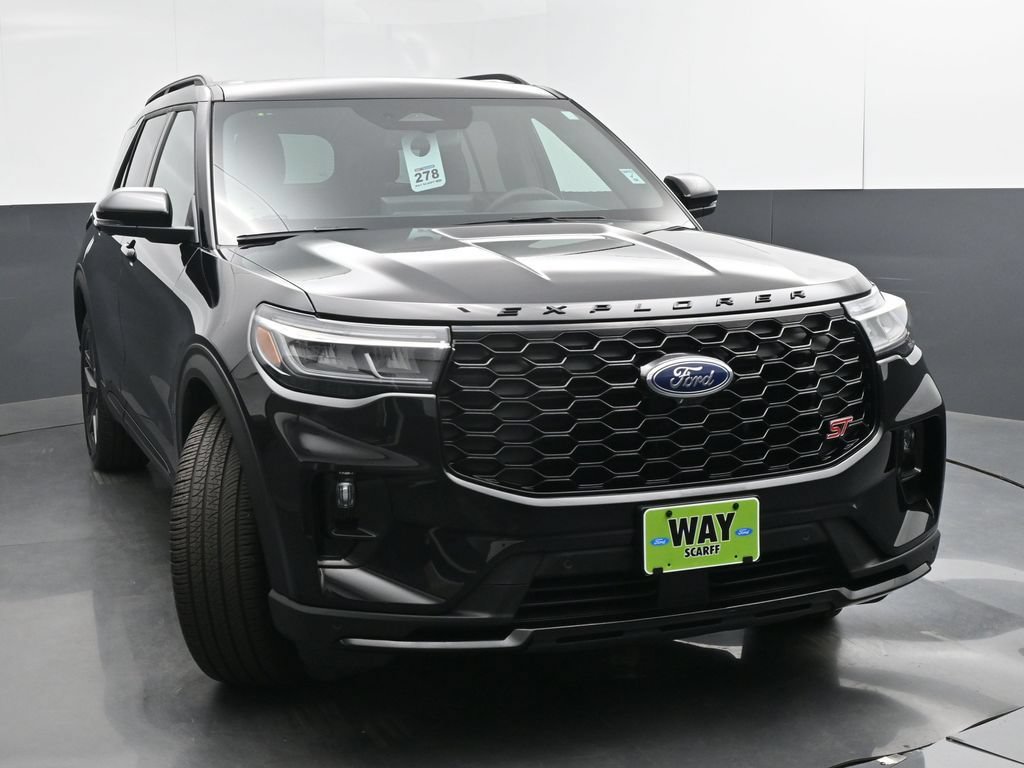 Certified 2026 Ford Explorer ST AWD/4WD image 42
