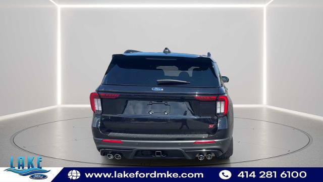 Certified 2025 Ford Explorer ST AWD/4WD image 8