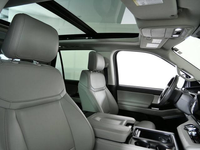 Certified 2025 Ford Expedition Max Active AWD/4WD image 11