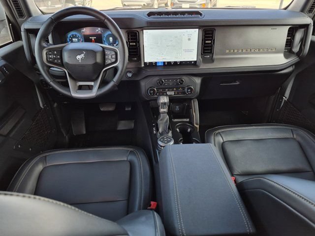 Certified 2025 Ford Bronco Badlands AWD/4WD image 16