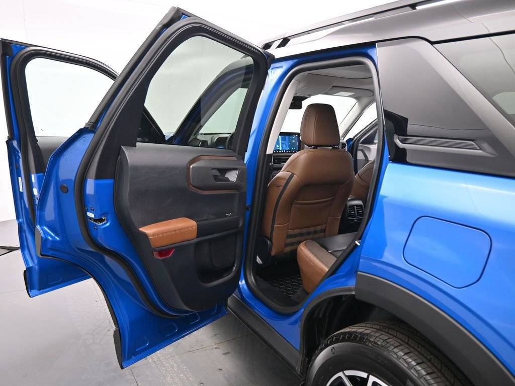 Certified 2025 Ford Bronco Sport Outer Banks w/ Outer Banks Tech Package+ image 50