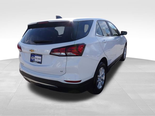 Used 2022 Chevrolet Equinox LT w/ Driver Convenience Package image 7
