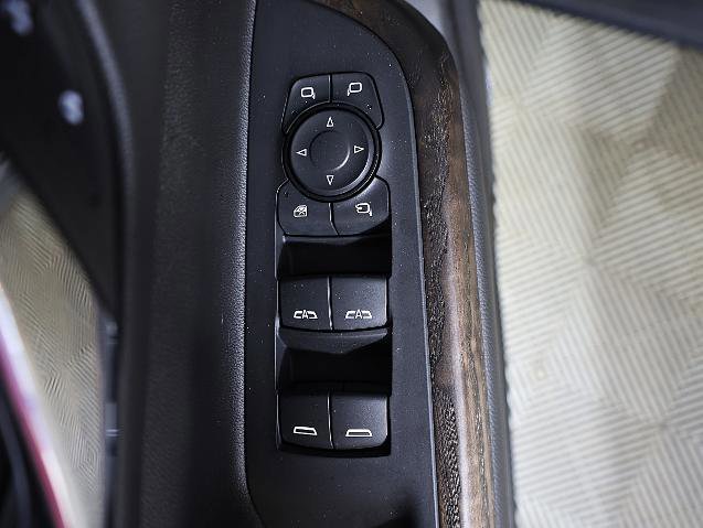 Used 2023 GMC Acadia Denali w/ Denali Ultimate Package image 23